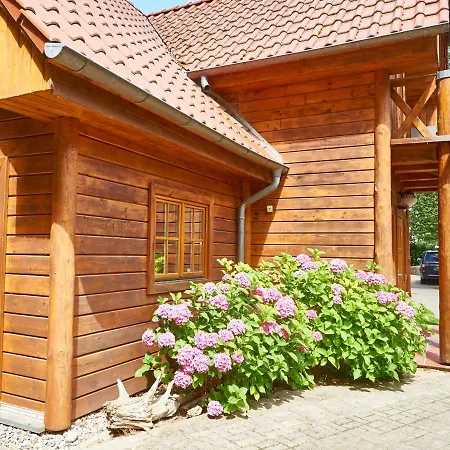 Strandschloesschen - Haushaelfte 2 Tatil Evi *