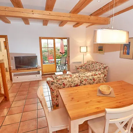 Strandschloesschen - Haushaelfte 2 Tatil Evi