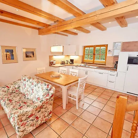 Strandschloesschen - Haushaelfte 2 *