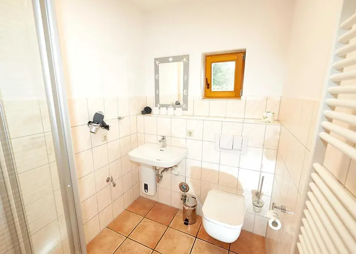 Tatil Evi Strandschloesschen - Haushaelfte 2 Sellin (Rugen)